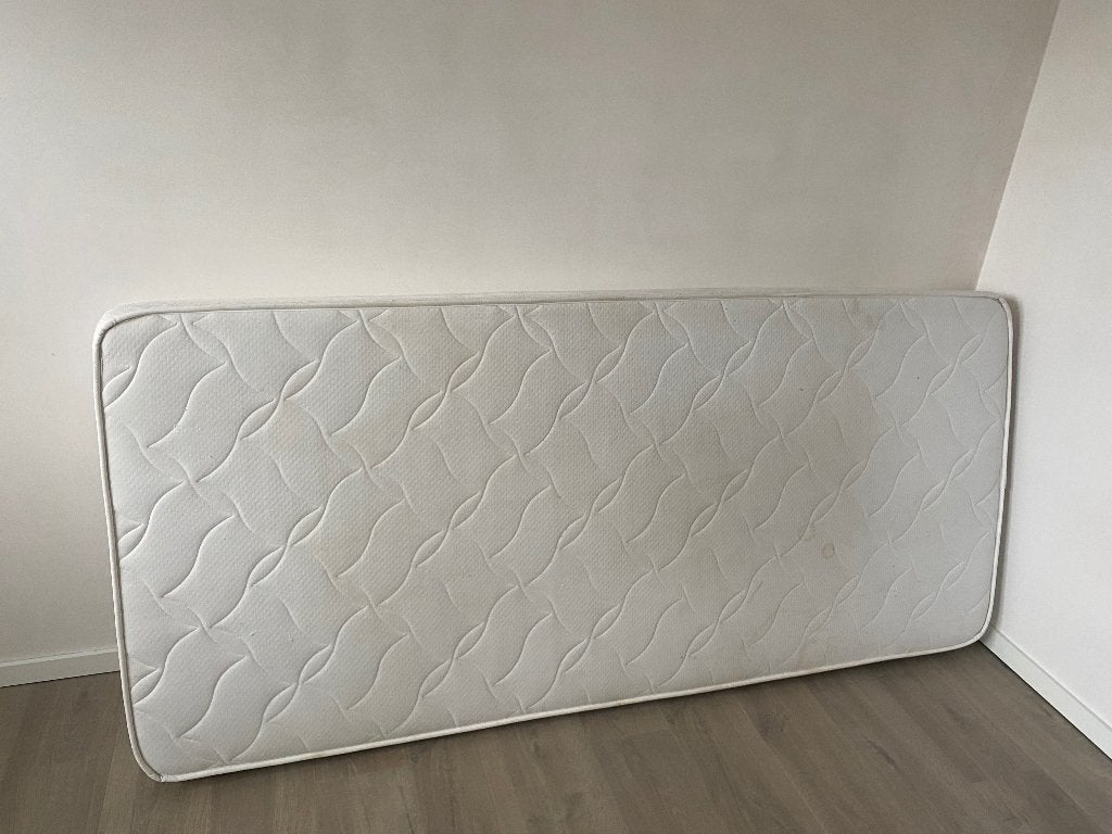 2 matrassen 90 x 200 cm gratis!, Huis en Inrichting, Ophalen, Gebruikt, 90 cm, Matras