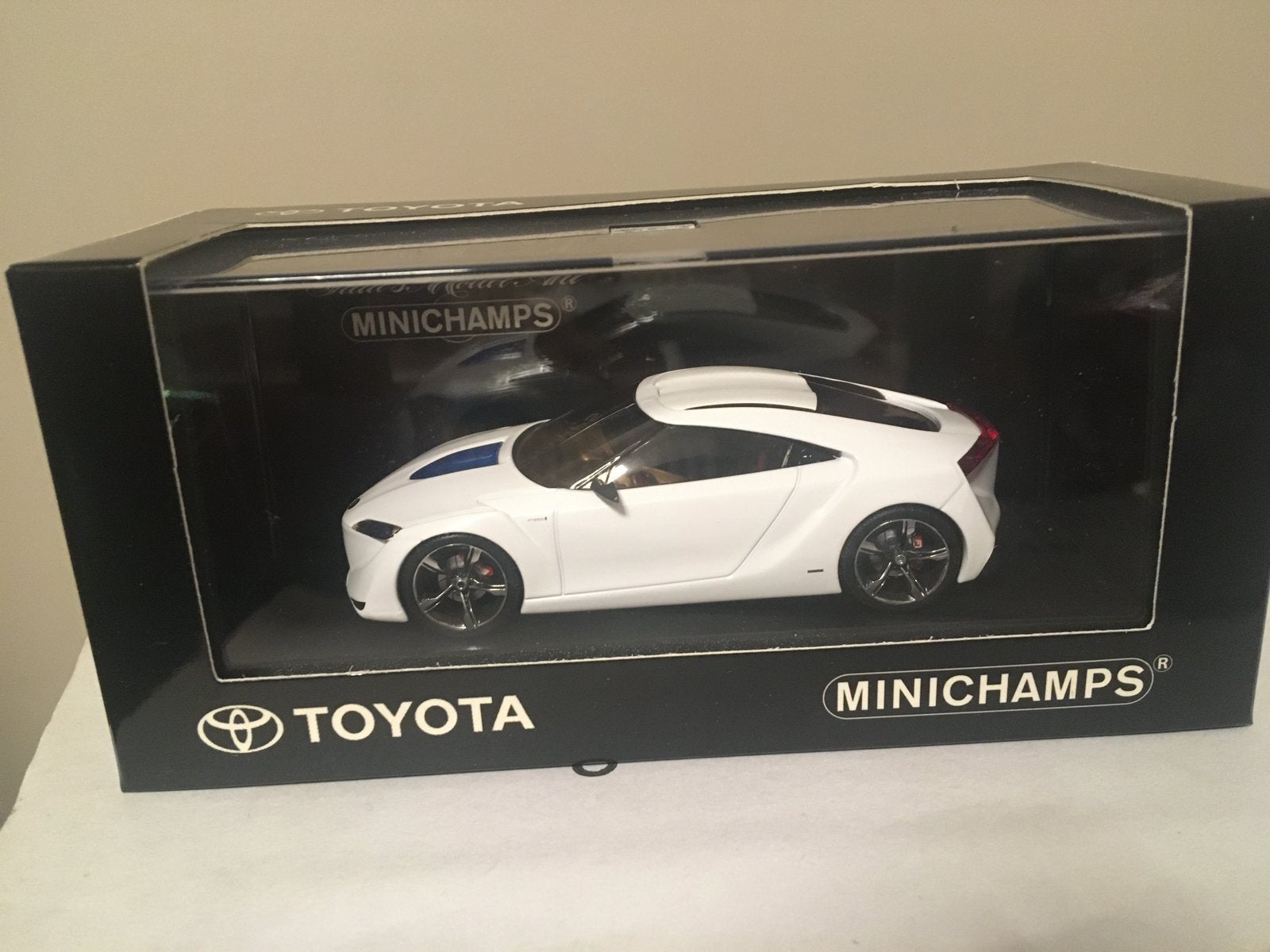 Nieuwe minichamps schaalmodellen Toyota 1:43, Hobby en Vrije tijd, Ophalen of Verzenden, Nieuw, Auto, MiniChamps