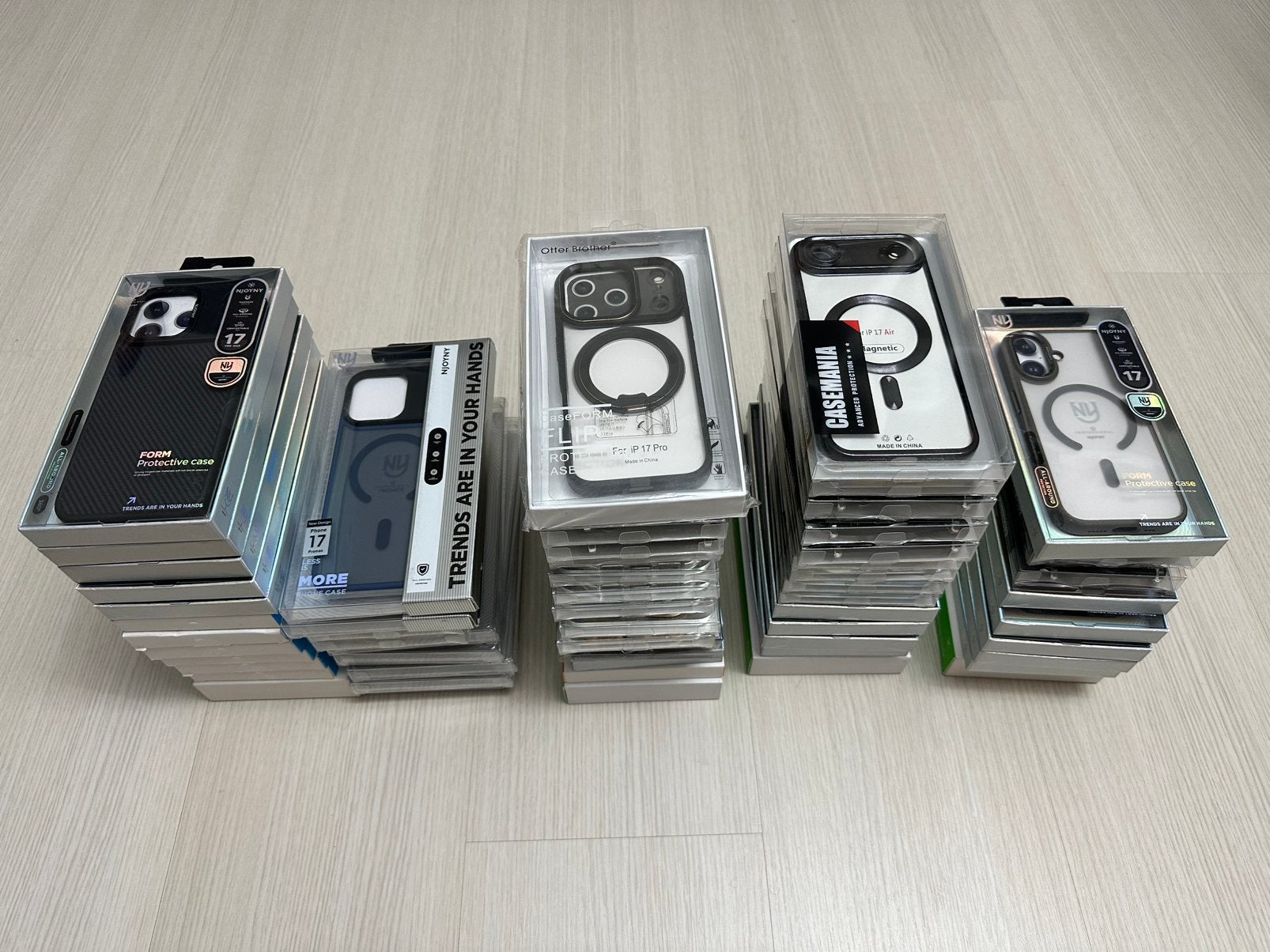 Partij 58 nieuwe iPhone 17 hoesjes – Pro Max / Pro / Air /17, Ophalen of Verzenden, Nieuw, MagSafe, IPhone 17