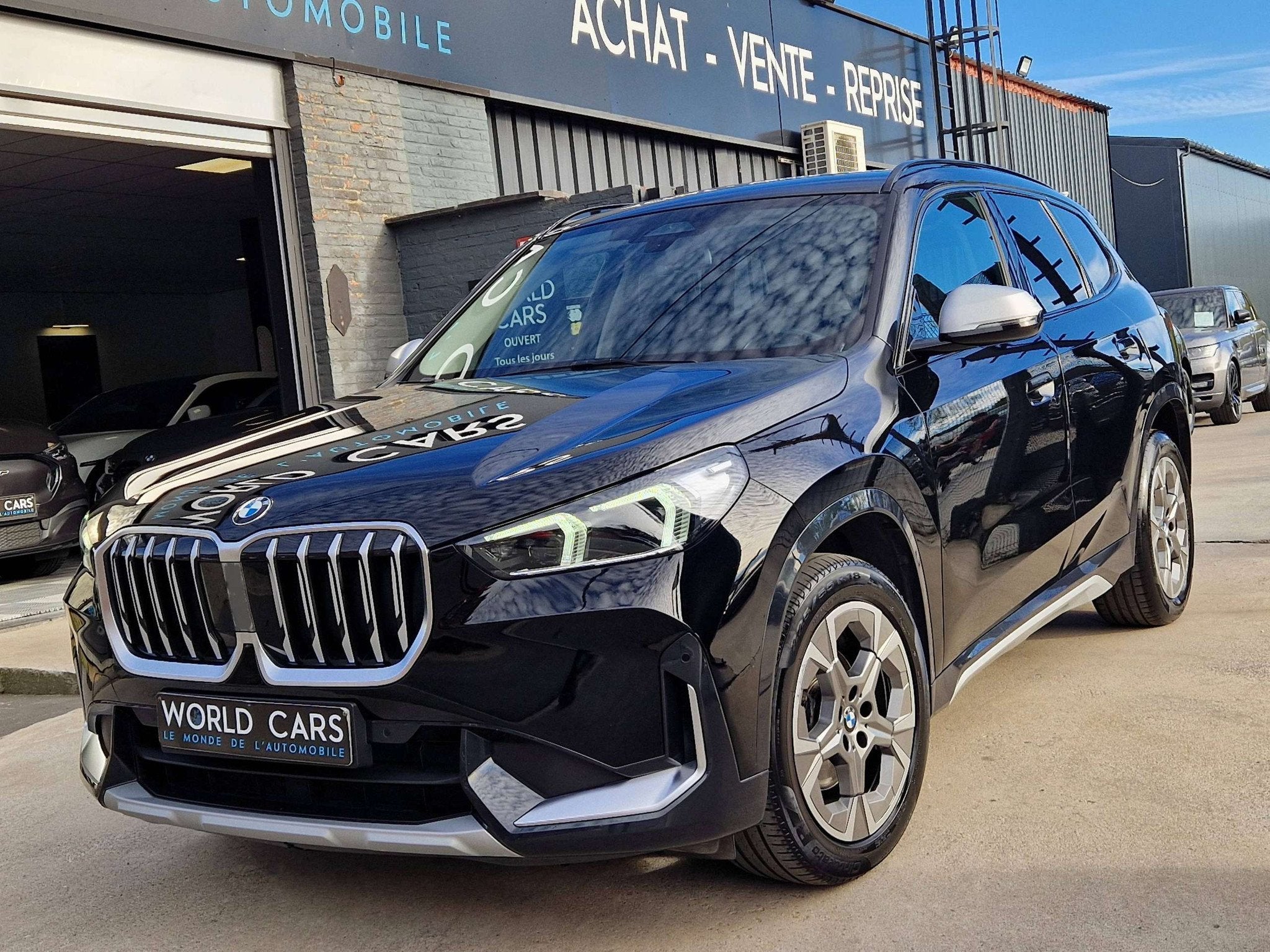 BMW X1 1.5iA sDrive18 - X-Line - BOITE AUTO - CUIR - FULL LE, Autos, Achat, Euro 6, Entreprise, 5 portes