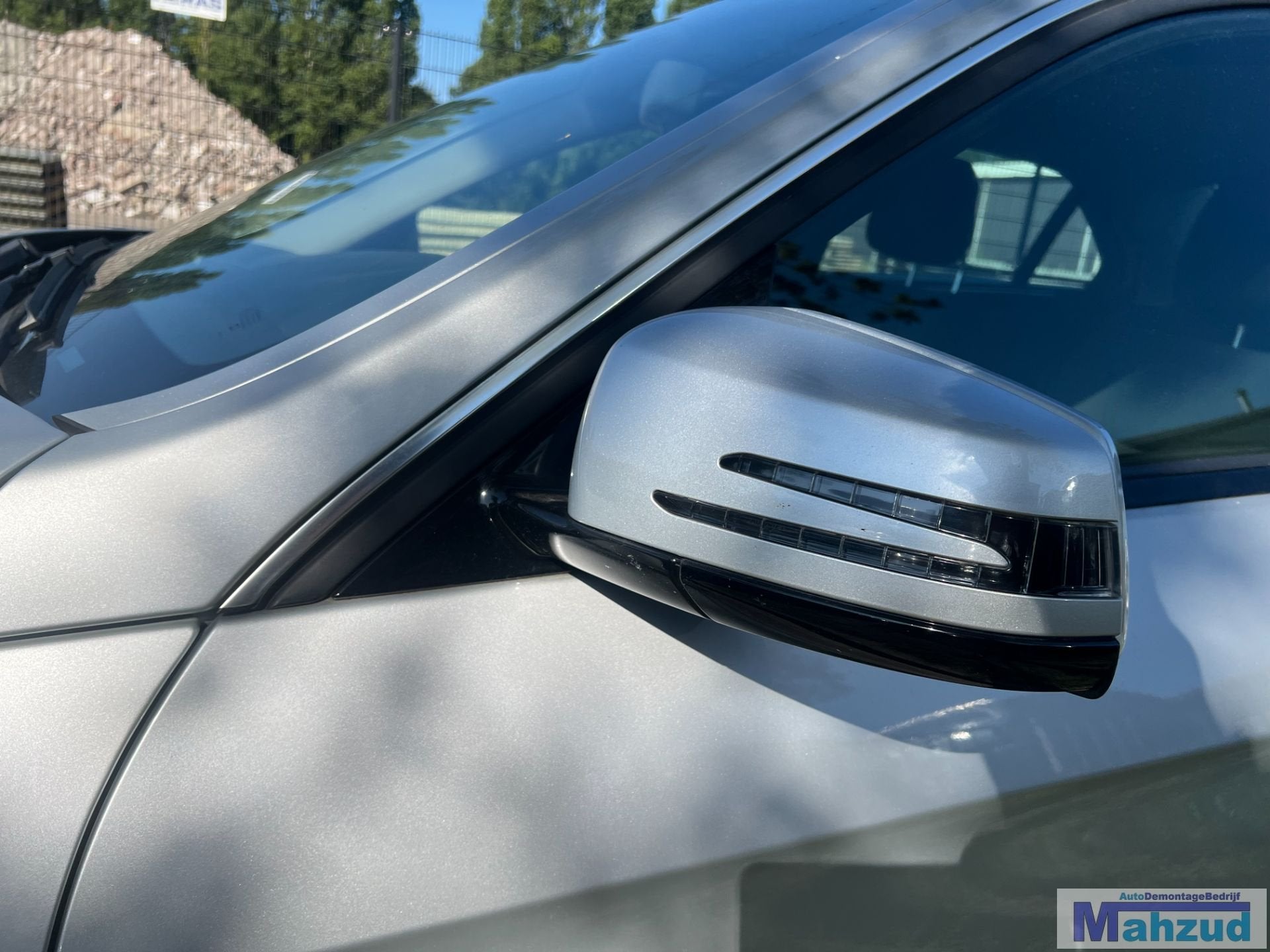 R troviseur gauche argent c775 pour Mercedes Classe E W212 (, Mercedes-Benz AG, Mercedes-Benz, Utilisé, Mercedesstrasse 120
70372  Stuttgart, DE