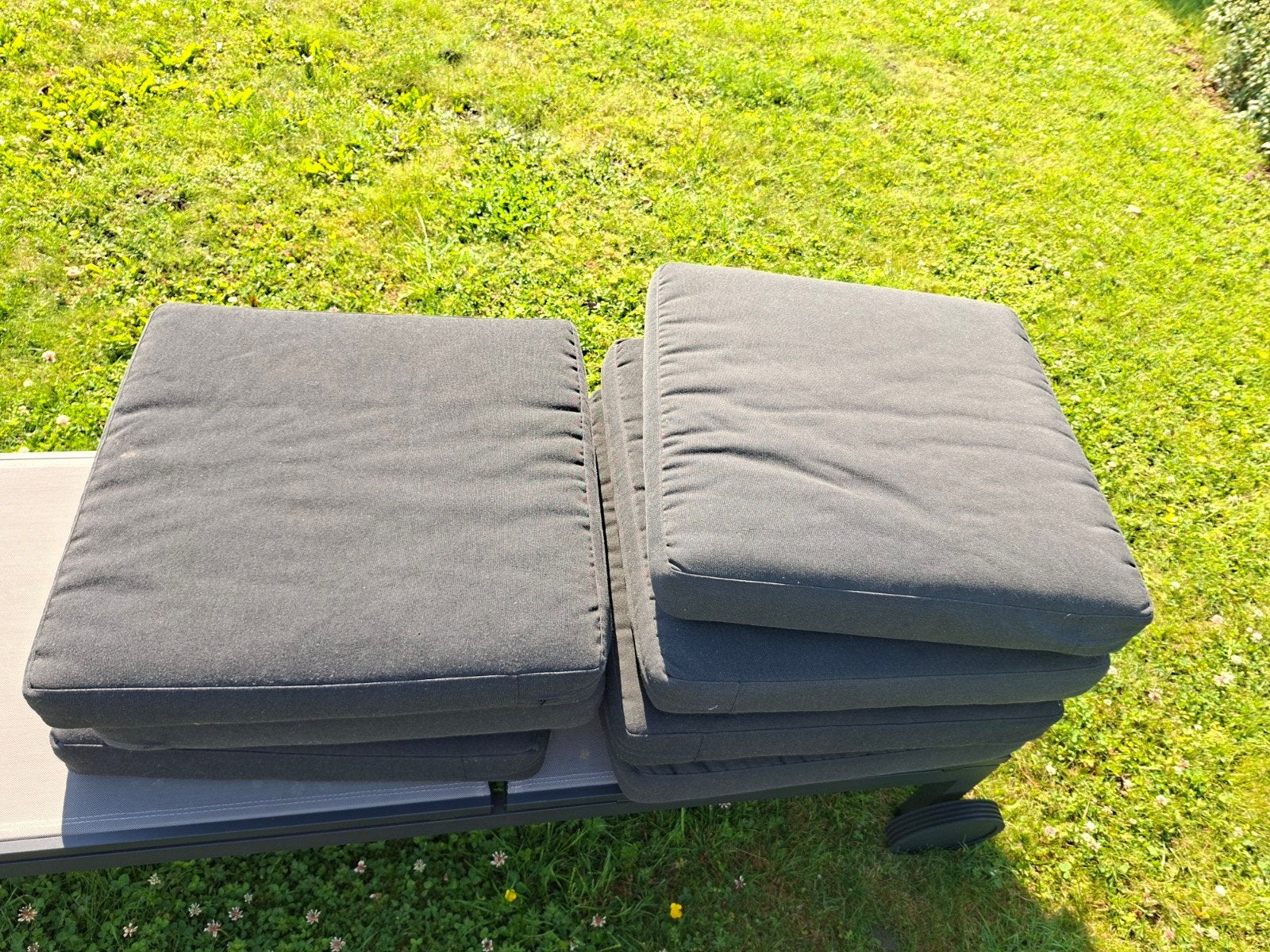 Coussins de salon gris Ikea Frösön, Enlèvement