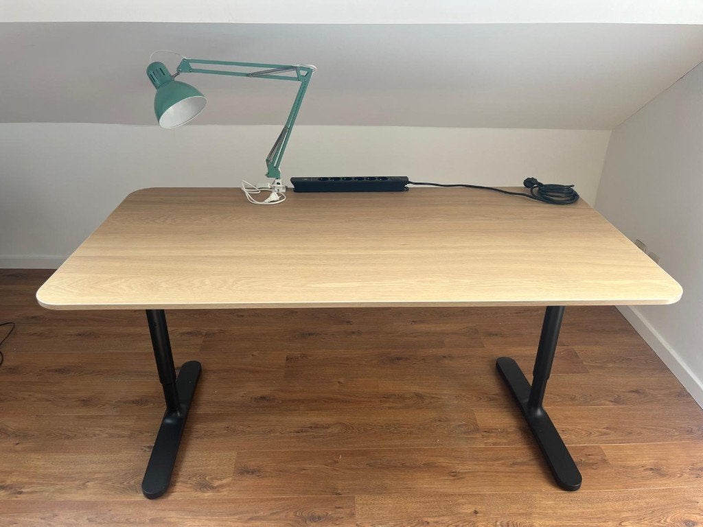 Bureau – IKEA BEKANT oak top, black frame, Ophalen, Demontabel, 160 cm, Hout
