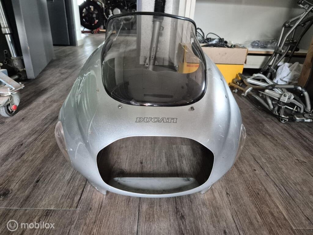 Bovenkuip topkuip kuipdeel kuipruit knipperlicht ST2 ST4 ST, Motoren, Onderdelen | Ducati, Gebruikt, Ophalen of Verzenden