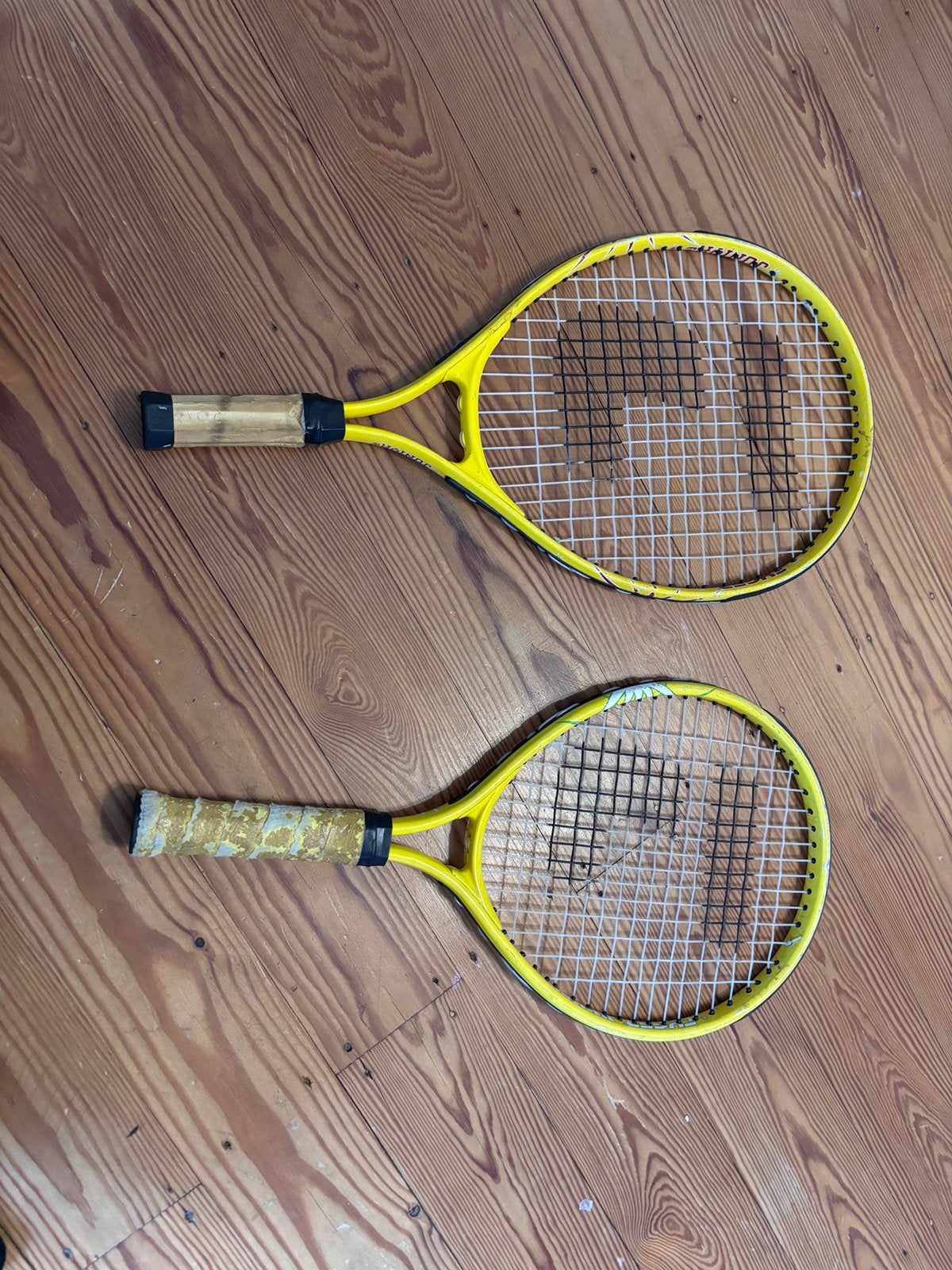 Tennisrackets junior Tyger 40 en 46, Sport en Fitness, Ophalen, Zo goed als nieuw, Racket