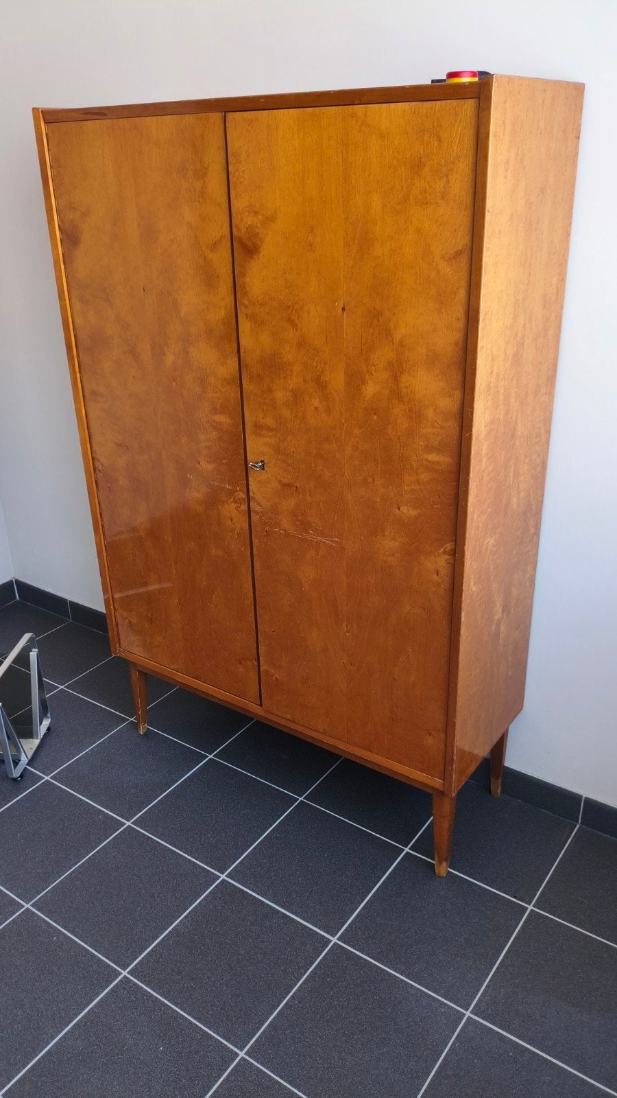 vintage kast, Huis en Inrichting, Ophalen