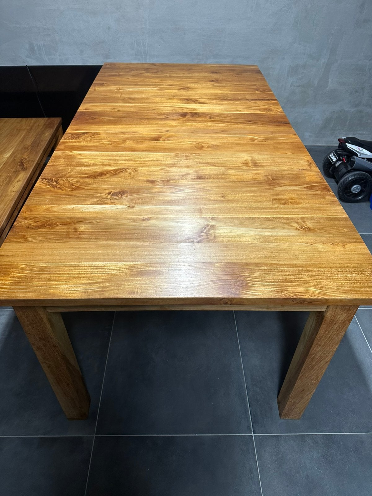 Table à manger en teck massif, Maison & Meubles, Enlèvement, Comme neuf, Teck