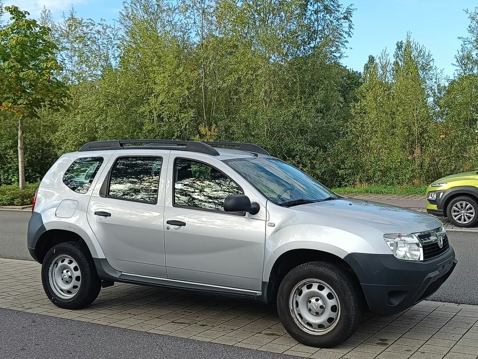 DACIA DUSTER 4X2 1.6i AMBIANCE AIRCO - 1STE EIGENAAR!!, Auto's, Euro 5, Stof, Duster, Particulier