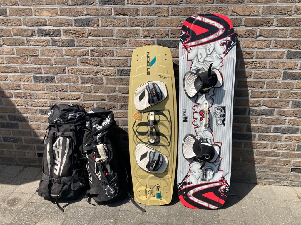 Slingshot rpm kites met 2x board en kitebar, Watersport en Boten, Kitesurfen, Ophalen, Gebruikt, Kitesurf-set, Twintip