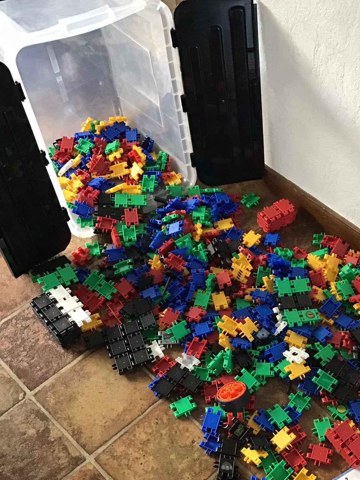 Clicks ,, 560 stuks ‘’, Kinderen en Baby's, Ophalen, Zo goed als nieuw, Knutselen