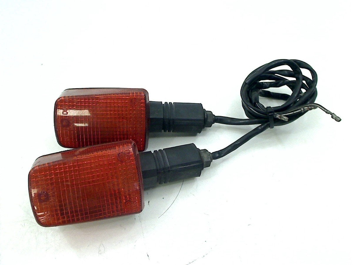 KNIPPERLICHT GSX 600 F 1988-1997 (GSX600F GN72A / B KATANA), Dhr. S. di Majo, Gebruikt, Info@cama-motorparts.nl, P.J. Troelstraweg 8 8
3144 CX  MAASSLUIS, NL