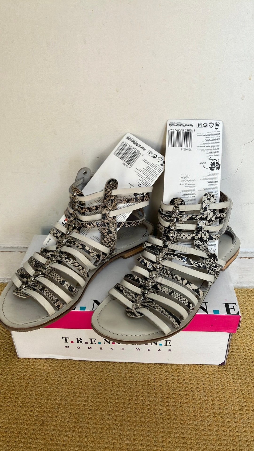 Sandalen zomer met slangenmotief tot aan enkel maat 39, Kleding | Dames, Ophalen of Verzenden, Zo goed als nieuw