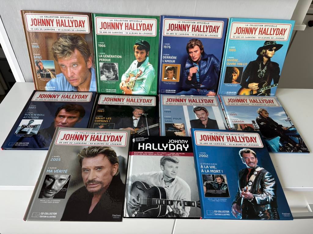 11 CD/Johnny Hallyday-boekjes, Ophalen of Verzenden, Zo goed als nieuw