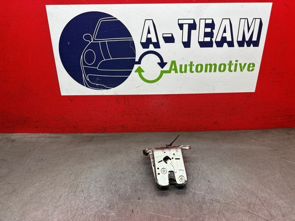 DIVERS VEROUILLAGE Skoda Fabia III (NJ3) (|8R0827505A|), Utilisé, Skoda