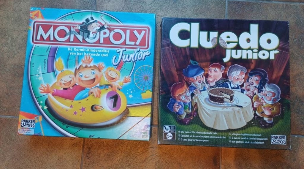 Monopoly En Cluedo Junior, Enlèvement ou Envoi, Utilisé, Parker