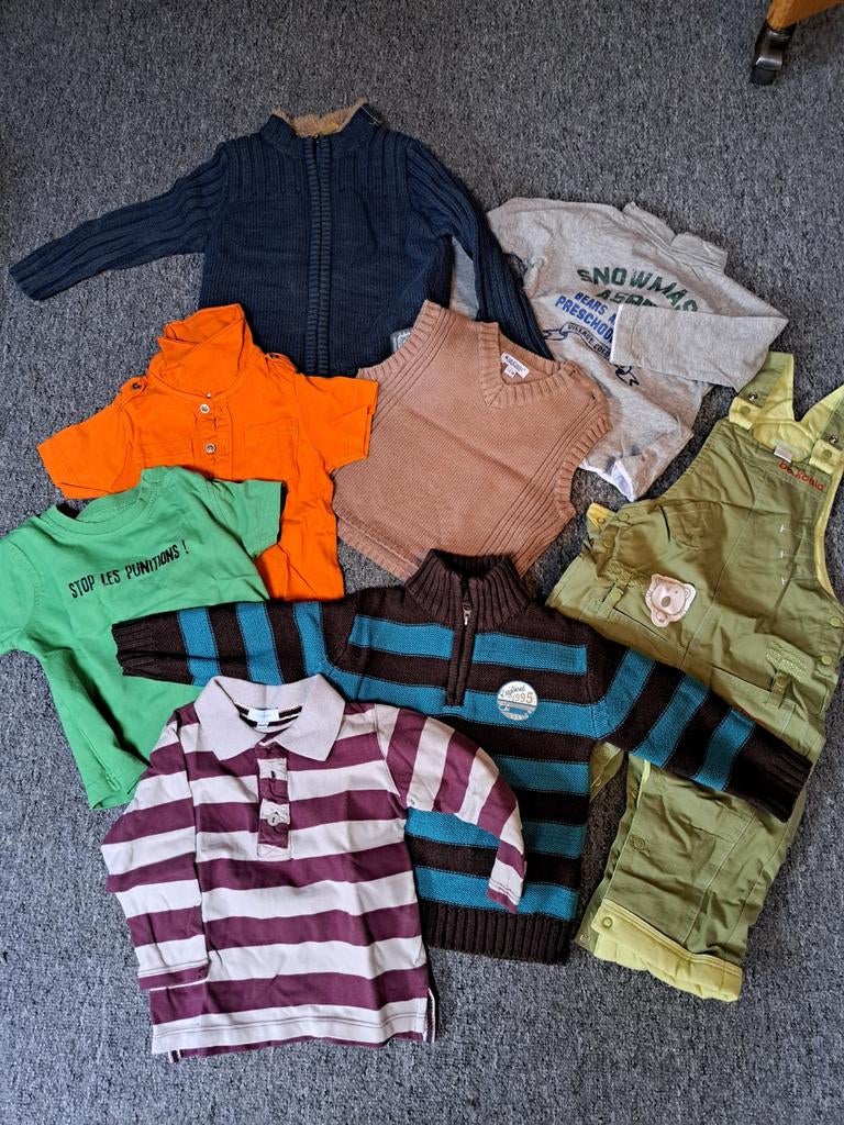 Lot de 8 vêtements pour garçons 12 et 18 mois, Enlèvement
