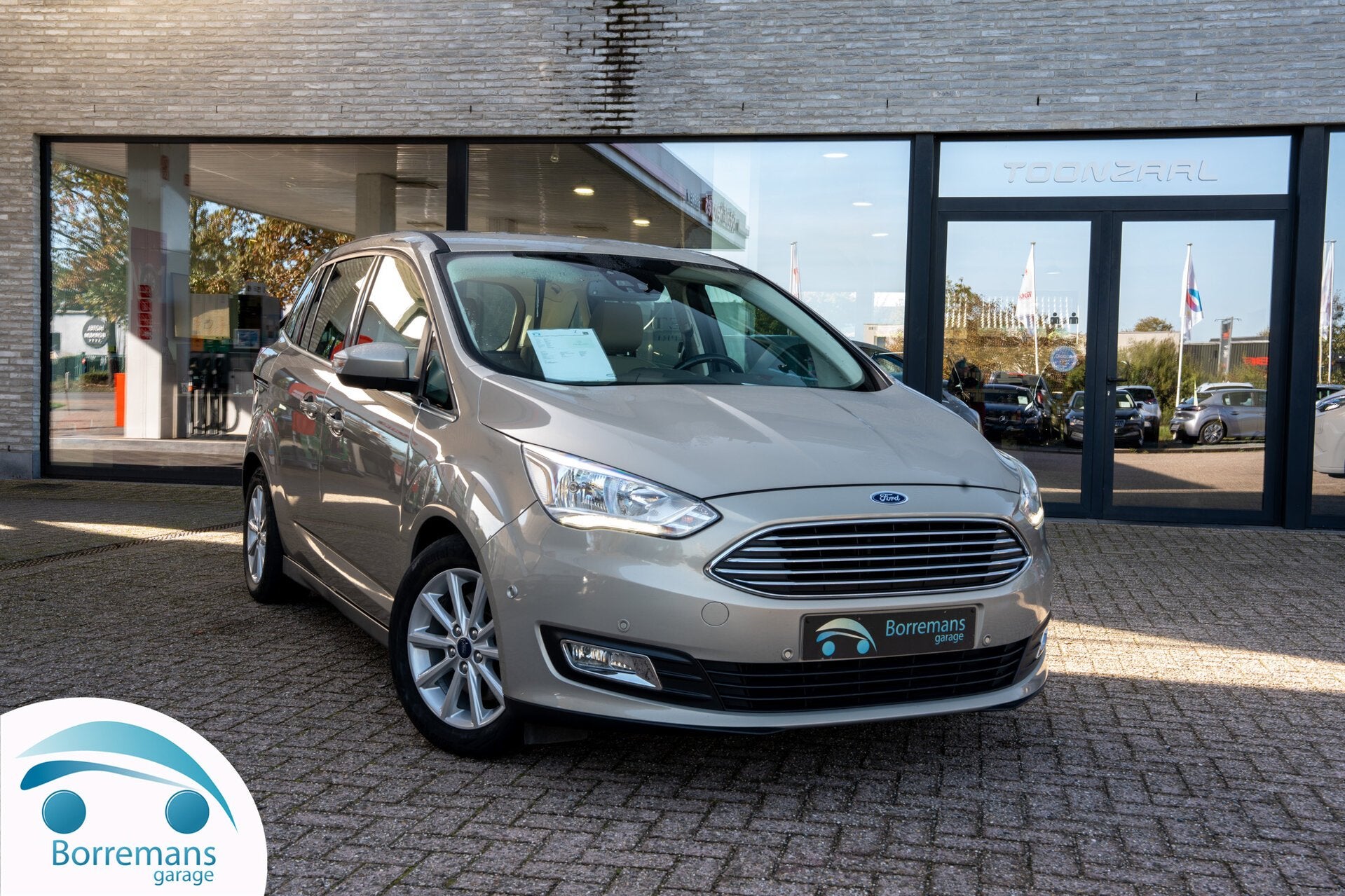 Ford Grand C-Max Trekhaak/Parkeersensoren/Bluetooth/Airco /, Auto's, 0 kg, 0 kg, Bedrijf, 5 deurs