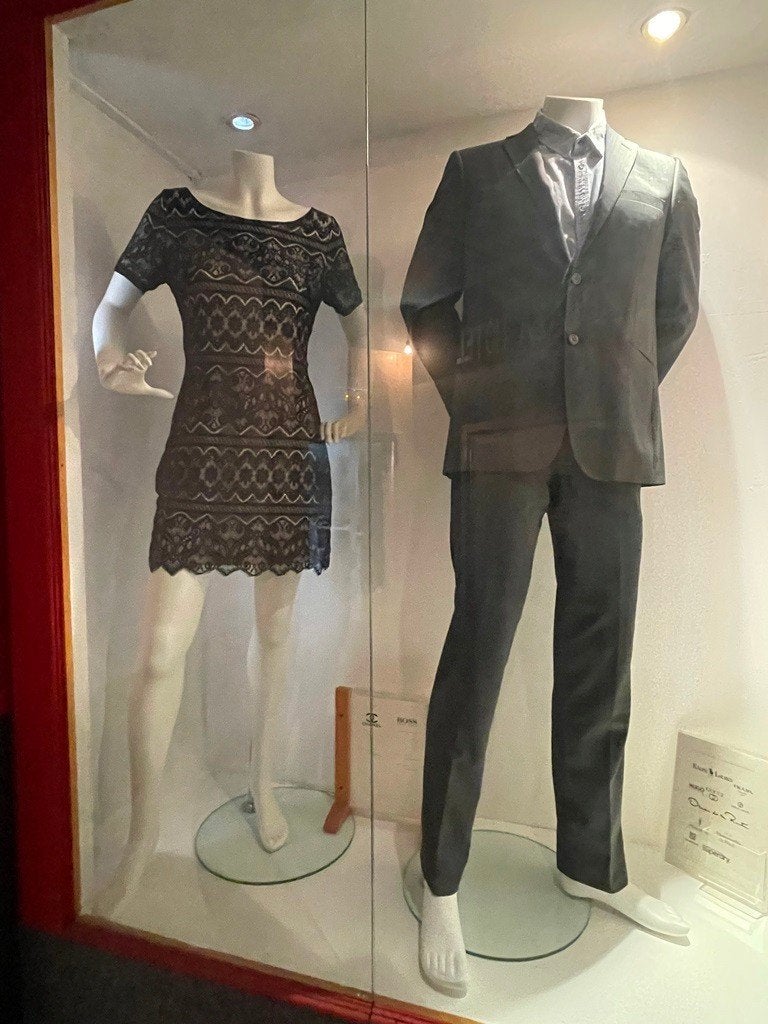 Mannequin d'étalage @ OXFAM Solidarité, Enlèvement