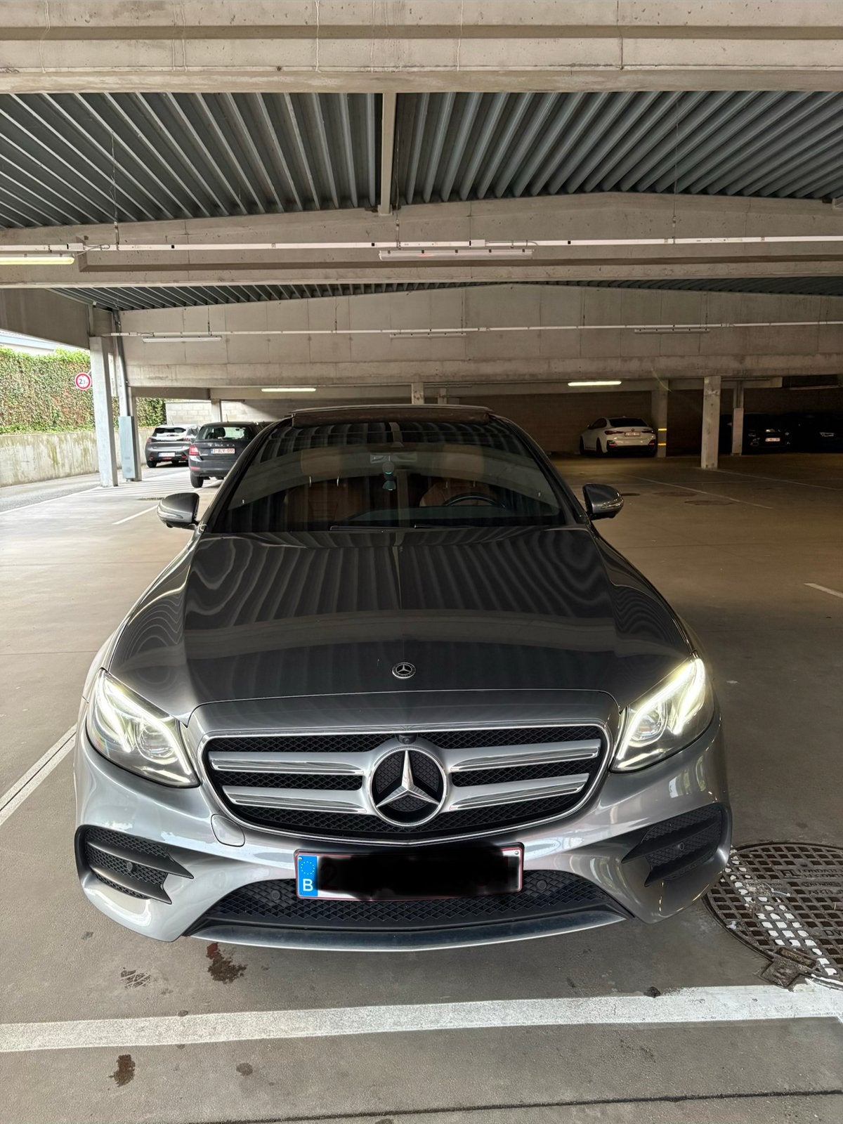 Mercedes E220, Autos, Cuir, Argent ou Gris, Achat, Euro 6