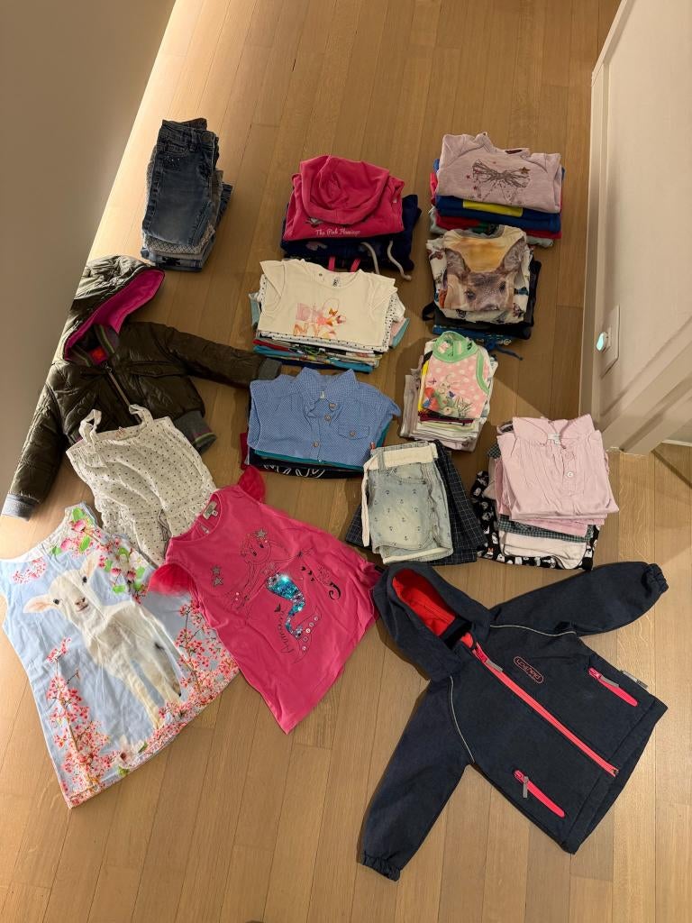 Doos met kinderkledij maat 2 met o.a merkkleding, Ophalen, Overige typen, Meisje, River Woods & Anne Kurris