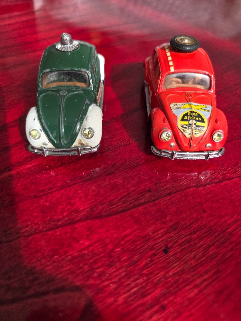 Gorgi toys 2 vw coccinelles, Enlèvement, Utilisé, Voiture, Corgi