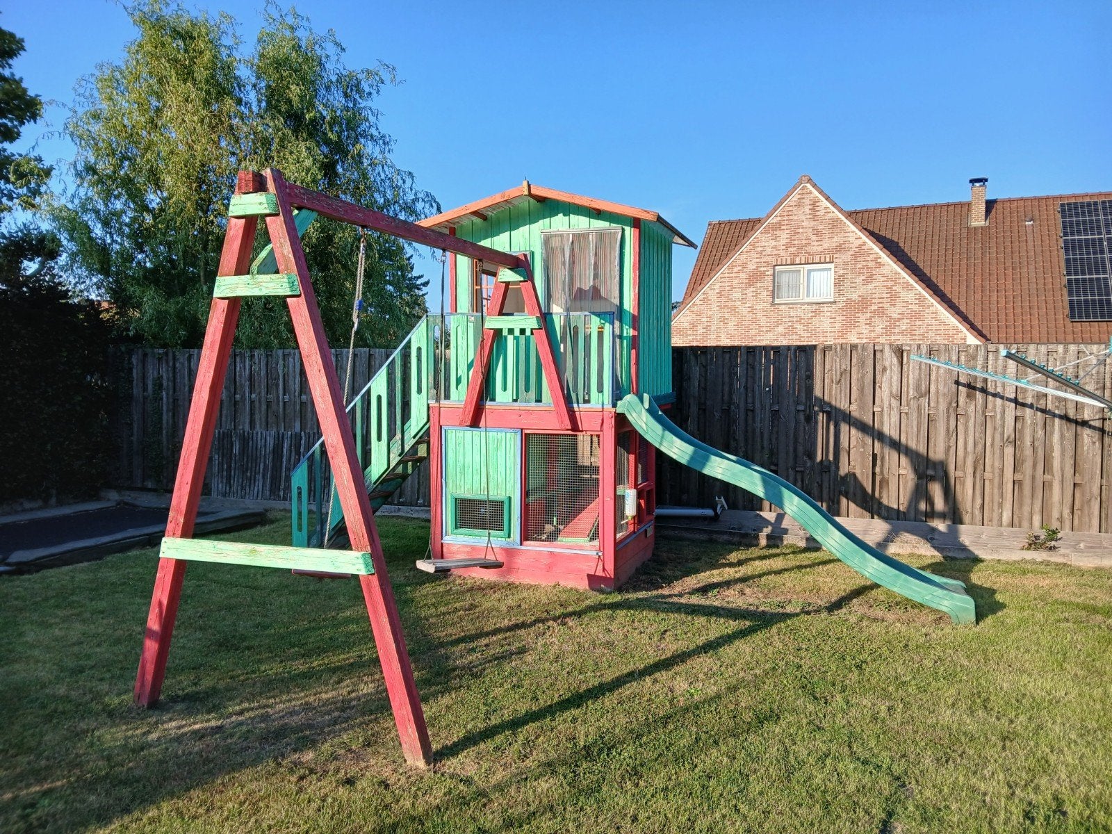 speelhuisje met toestellen en zandbak, Kinderen en Baby's, Ophalen, Gebruikt, Hout