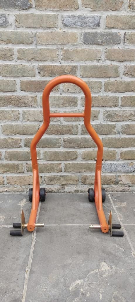 Motor standaard, Motoren, Ophalen