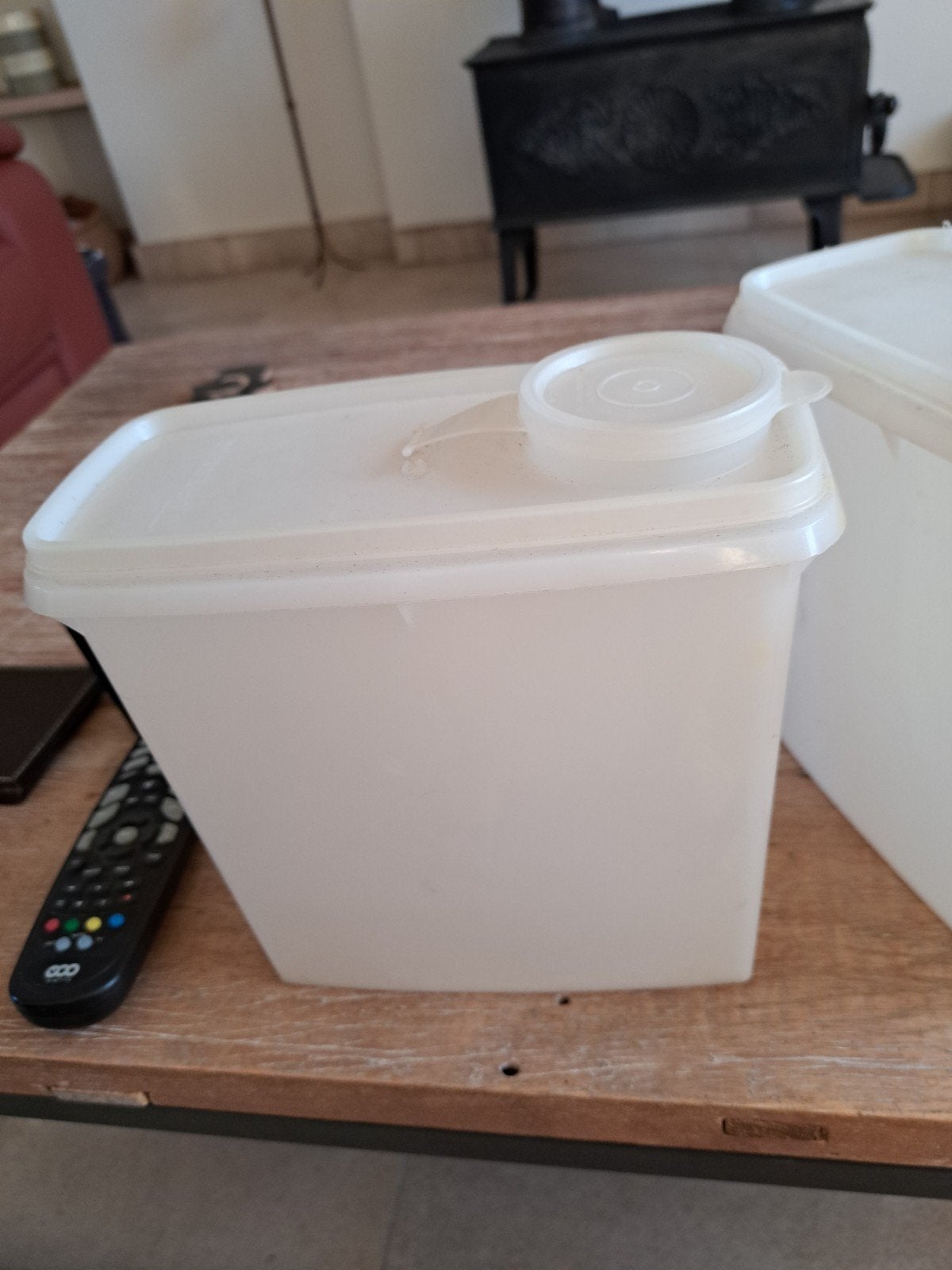tupperware 2 boites a soupe , céréales...+ 1 gratuite en cad, Enlèvement, Utilisé