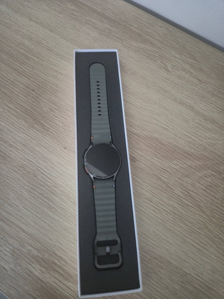 Montre samsung connectée neuve9, Neuf, Gris, Samsung Galaxy Watch 7, Enlèvement