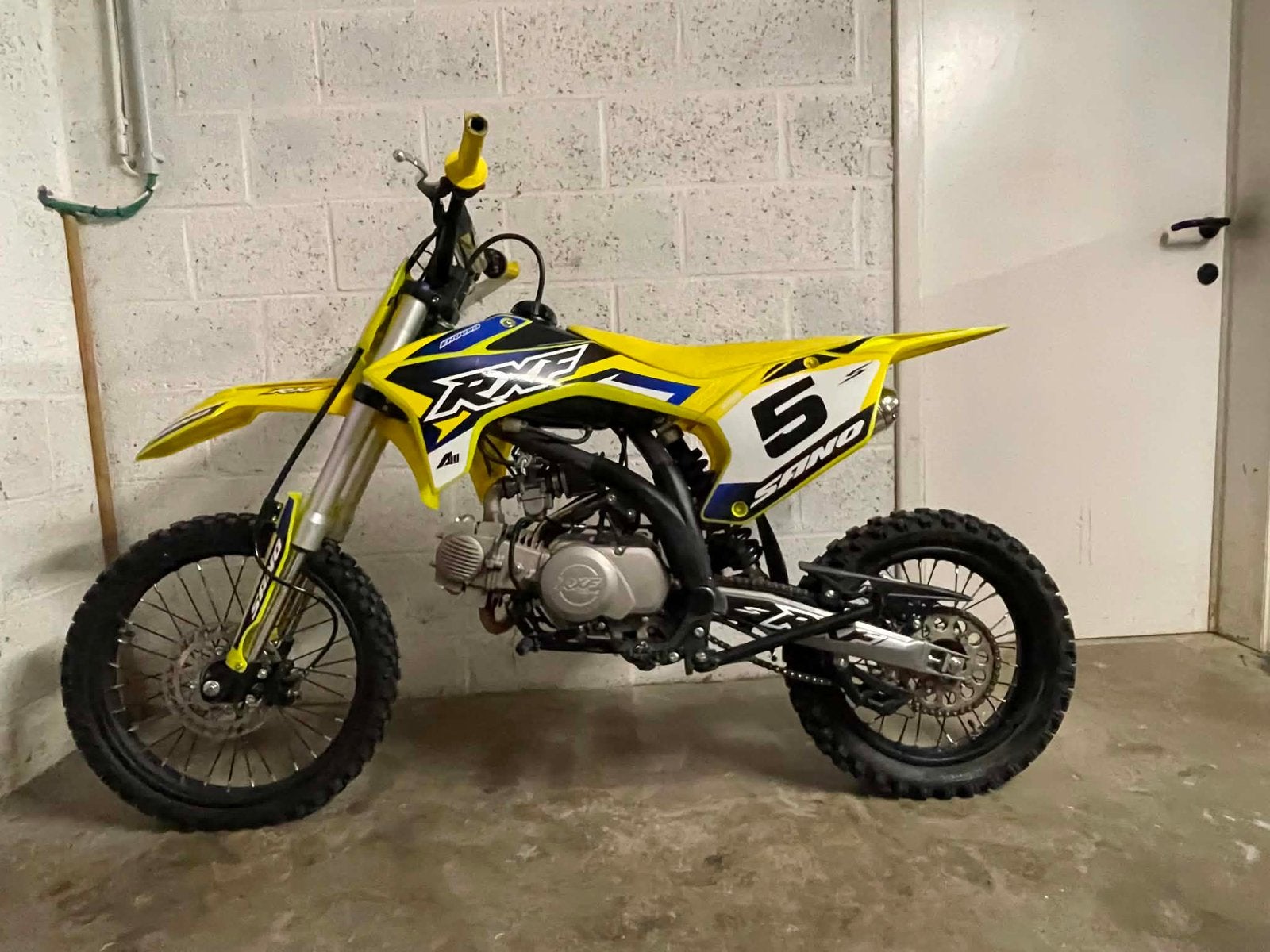 Moto cross RXF150, 4 vitesses, Comme neuf, 150 cm³, Enlèvement