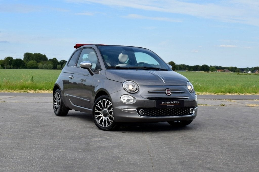 Fiat 500C 1.0 Hybrid Dolcevita Cabriolet, Rood dak/CarPlay, Voorwielaandrijving, 4 zetels, Cabriolet, Bedrijf