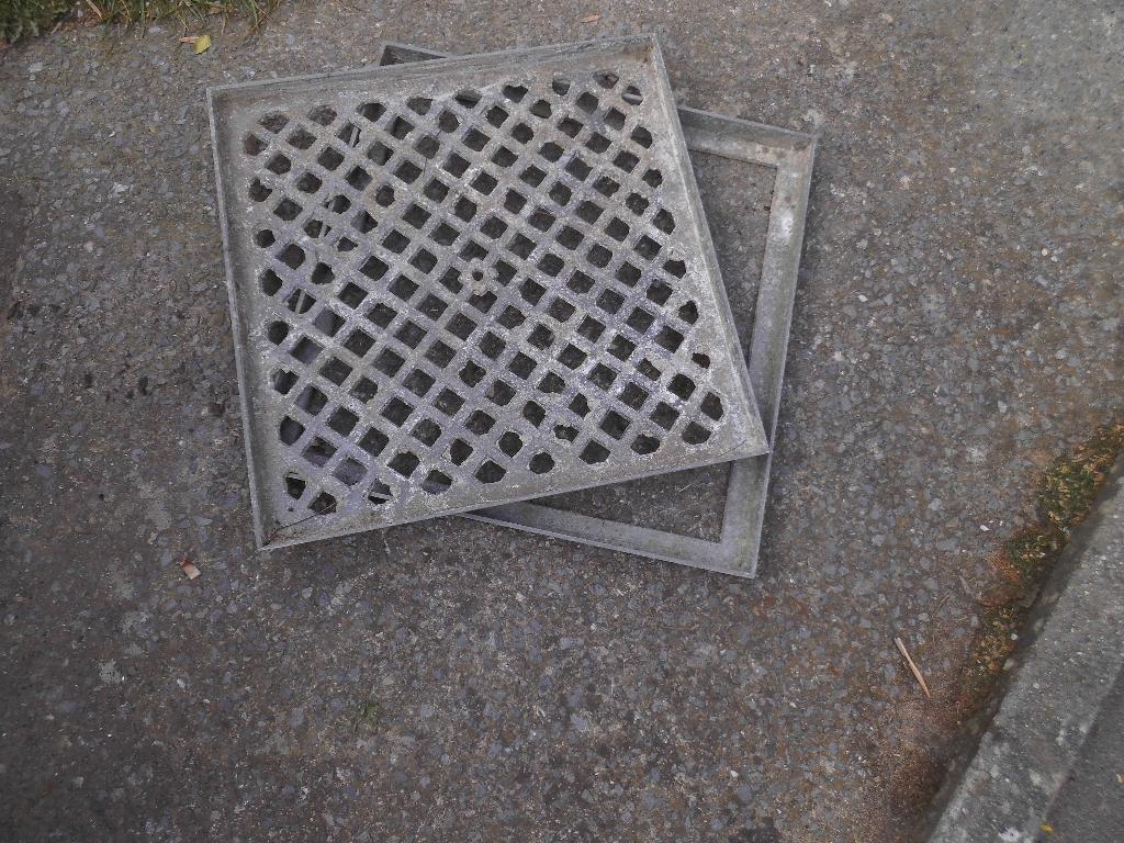 couvercle  a carreler, Bricolage & Construction, Carrelage de sol, Enlèvement, Utilisé, Autres matériaux