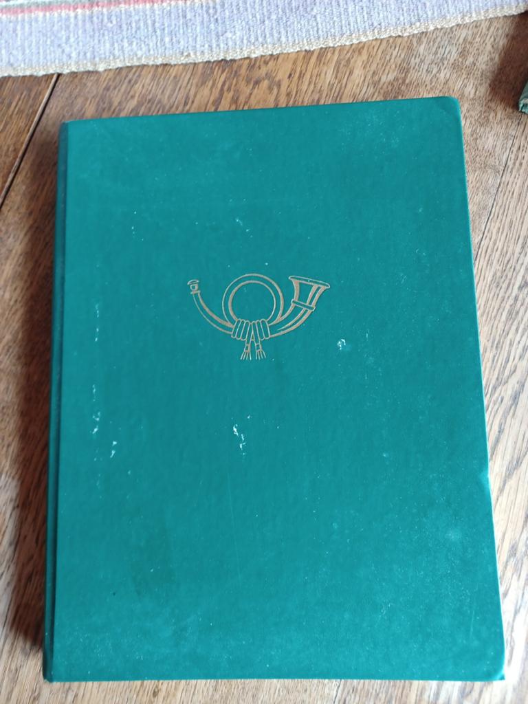 Postzegel album, Ophalen