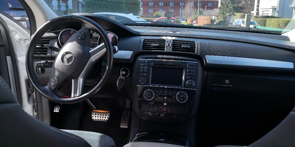 Auto uit de Mercedes R 300-klasse, 4matic, Auto's, Mercedes-Benz, Particulier, R-Klasse, 4x4, ABS, Adaptieve lichten, Adaptive Cruise Control