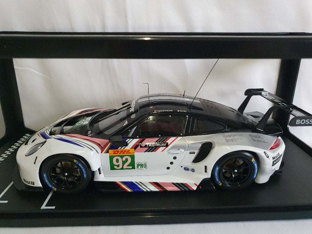 Porsche 911 RSR-19 #92 Goodbye Last Race WEC 2022 1:18 Ixo, Enlèvement ou Envoi, Neuf, Voiture, Autres marques