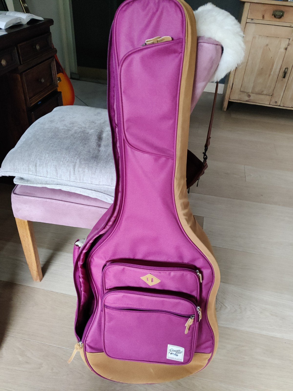 yamaha akoestische gitaar, Enlèvement, Guitare acoustique