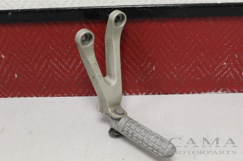 REPOSE PIED ARRIÈRE DROIT Kawasaki, Motos, Dhr. S. di Majo, Utilisé, Info@cama-motorparts.nl, P.J. Troelstraweg 8 8
3144 CX  MAASSLUIS, NL