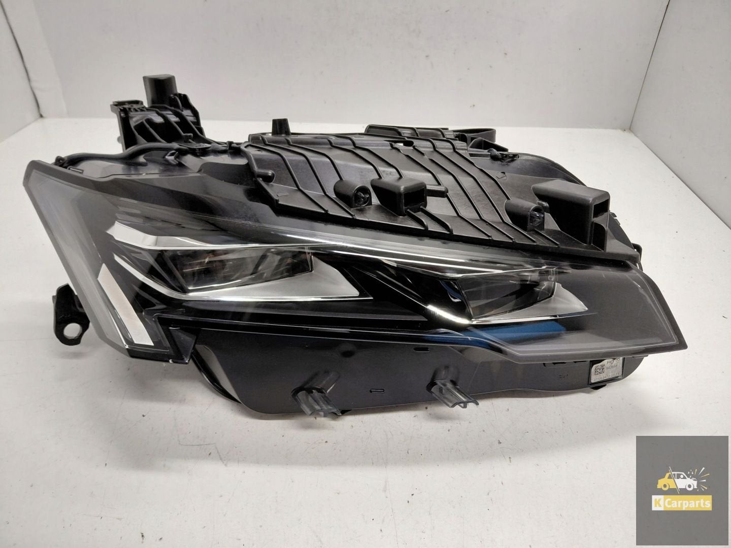 9859661880, Peugeot 308 408 III T10 Matrixlamp rechts, Taurusavenue 1
2132 LS  Hoofddorp, NL, Gebruikt, Contact.group@renault.com