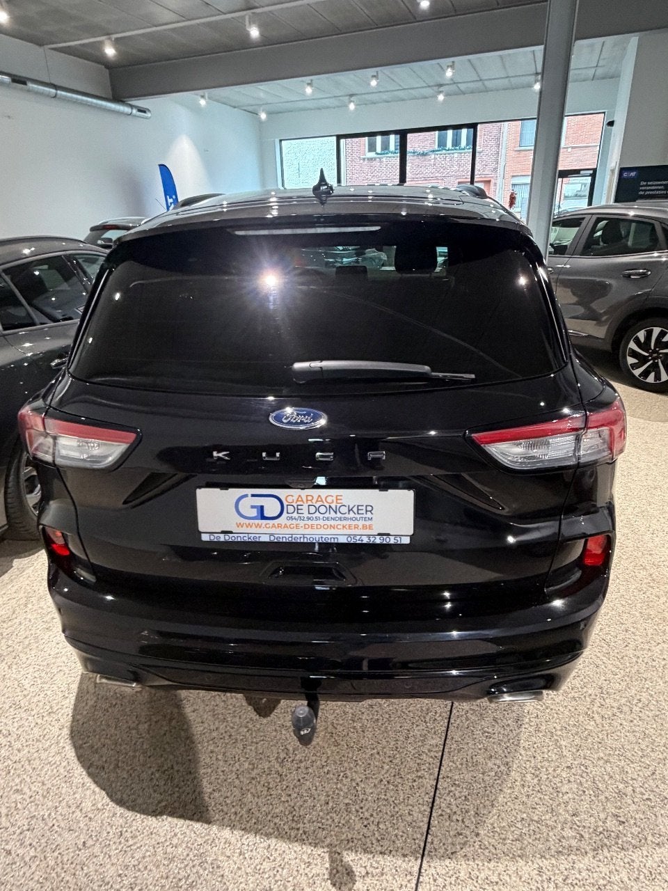 Ford Kuga (année de construction 2021), Achat, Euro 6, Entreprise, https://public.car-pass.be/vhr/9be4d69f-7f2c-4f54-a15b-d5edf88b7d37