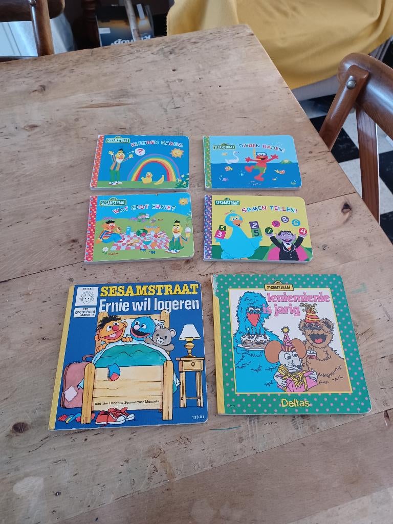 Boekjes Sesamstraat vanaf 1.50 euro, Ophalen of Verzenden
