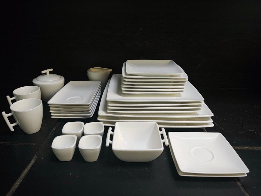 YONG servies extra strong new bone china bonbistro, Huis en Inrichting, Ophalen, Nieuw, Modern, Porselein