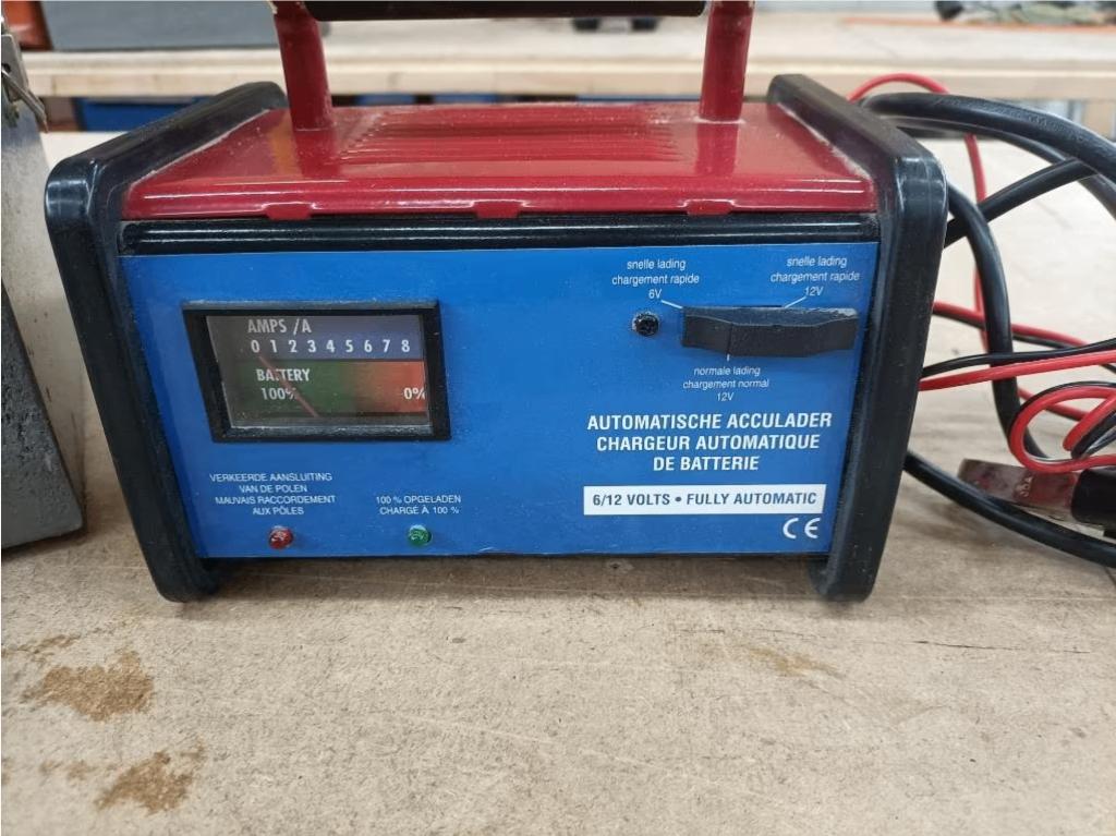 Acculader voor auto's, Auto-onderdelen, Ophalen