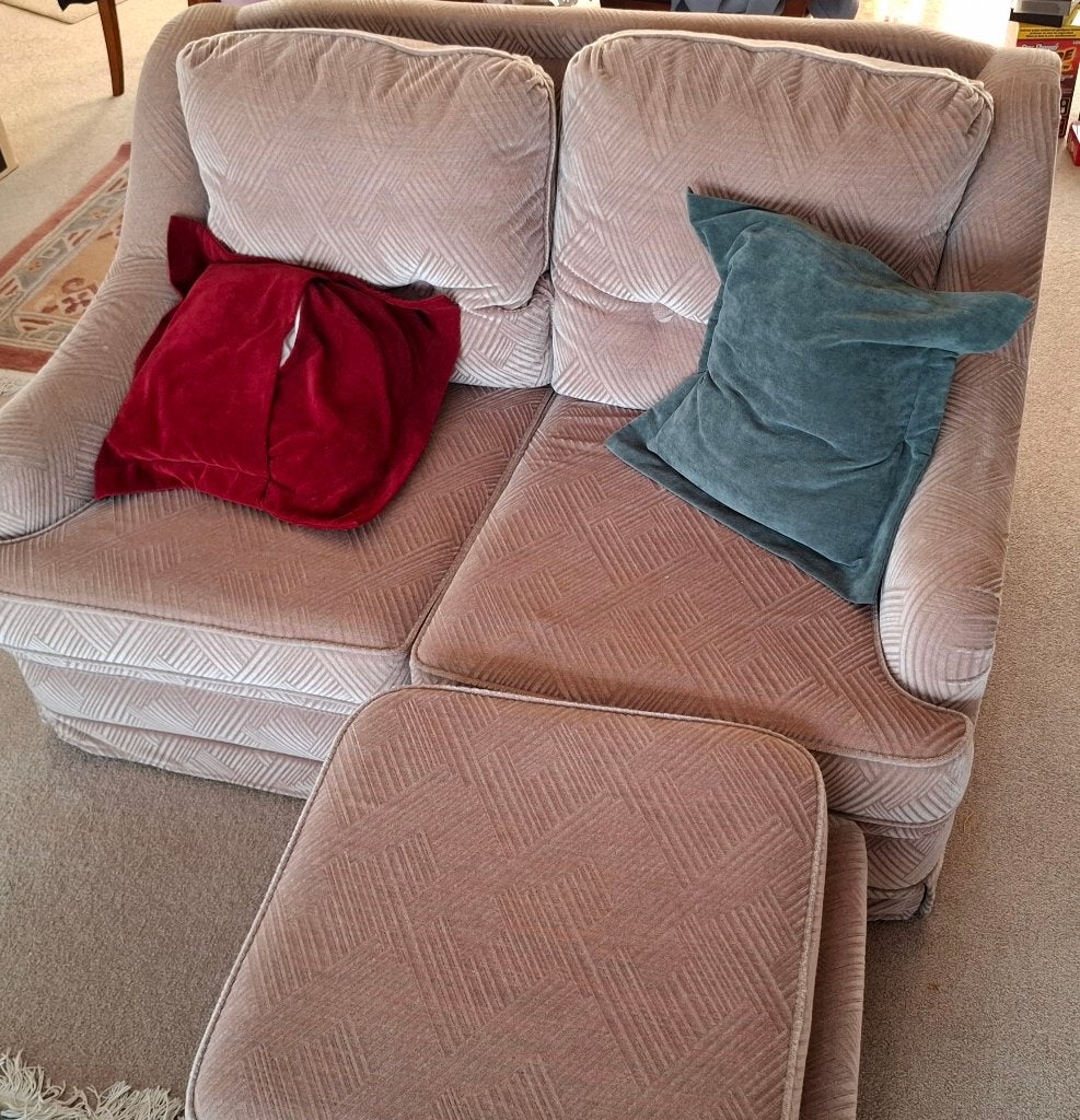 Salon twee maal 2-zit + 2 poefen en één 1-zit, Huis en Inrichting, Ophalen, Gebruikt, 150 tot 200 cm, Tweepersoons