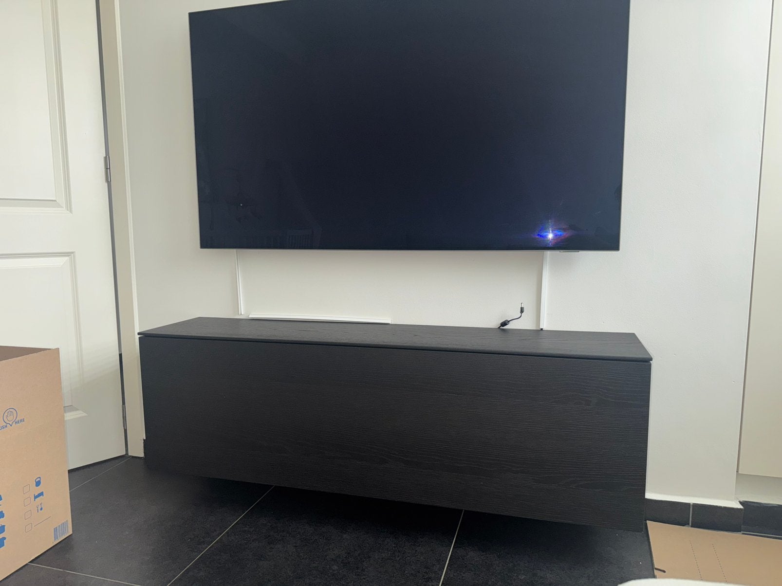 Zwart eiken tv meubel van Passe Partout, Huis en Inrichting, Kasten |Televisiemeubels, Ophalen, Zo goed als nieuw