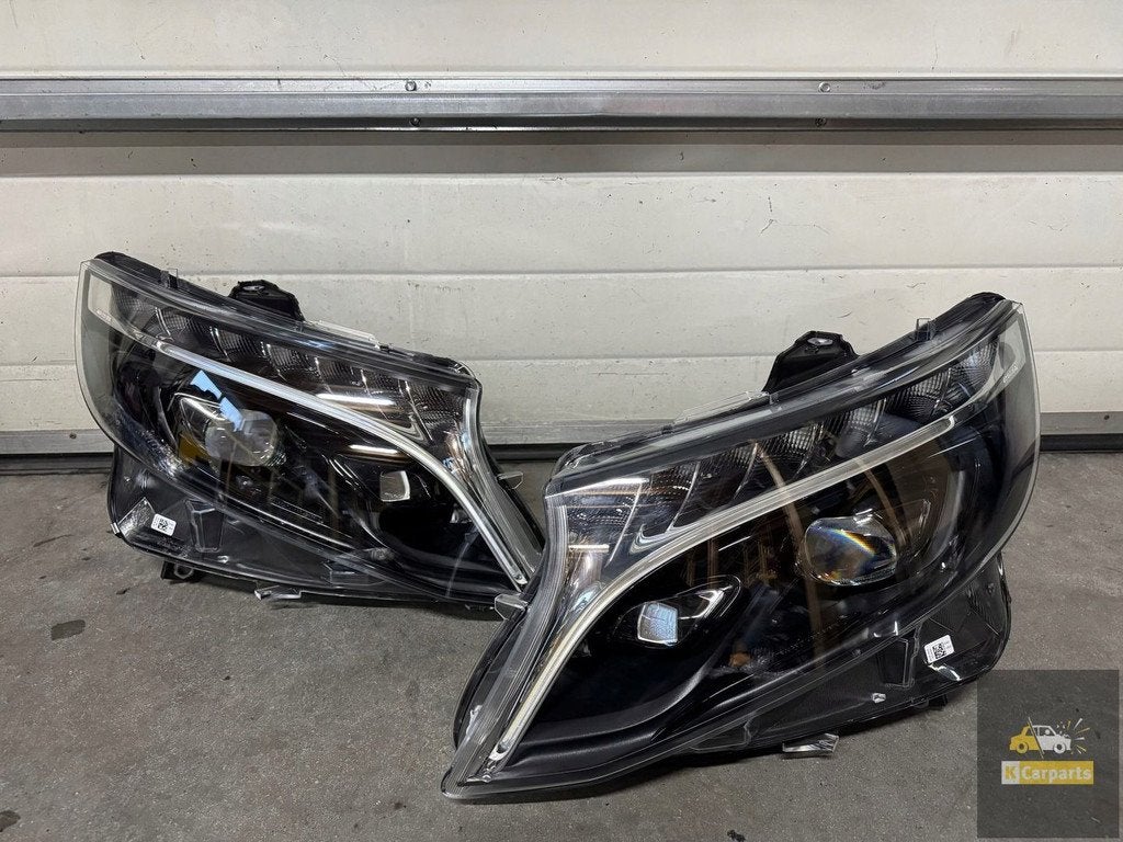 A4479063301, Mercedes Vito Classe V W447 FULL LED ILS gauche, Mercedes-Benz AG, Mercedes-Benz, Utilisé, Mercedesstrasse 120
70372  Stuttgart, DE
