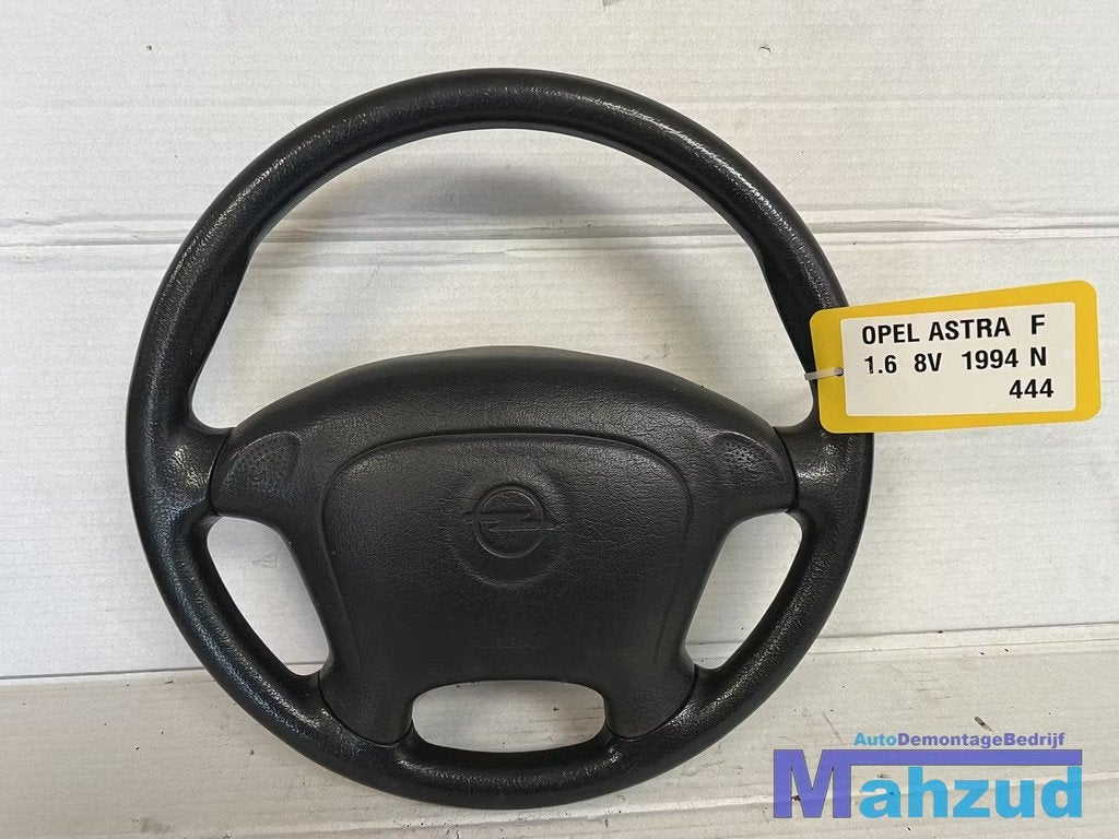 OPEL ASTRA F stuurwiel stuur met airbag 1991-1999, Autos : Pièces & Accessoires, Opel Automobile GmbH, Opel, Bahnhofsplatz 1
65423  Russelsheim am Main, DE