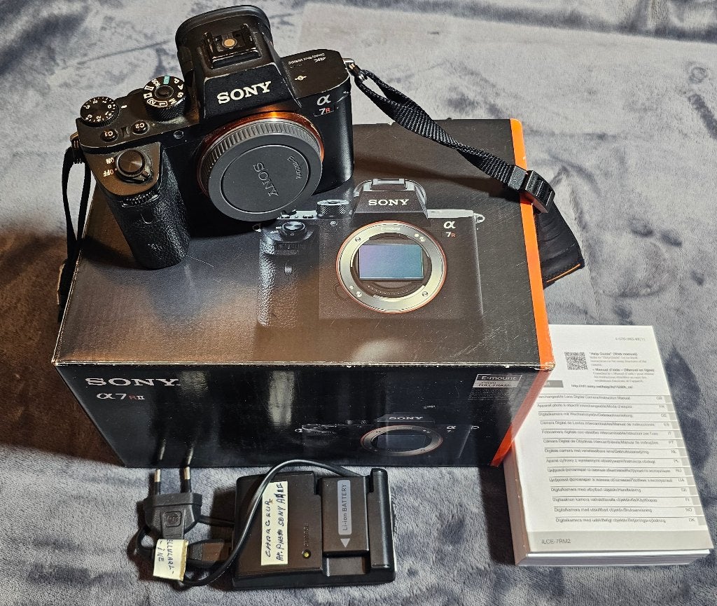 Boîtier Plein Format Sony Alpha 7R II (Excellent état), TV, Hi-fi & Vidéo, Stabilisation d'image, Enlèvement ou Envoi, Comme neuf