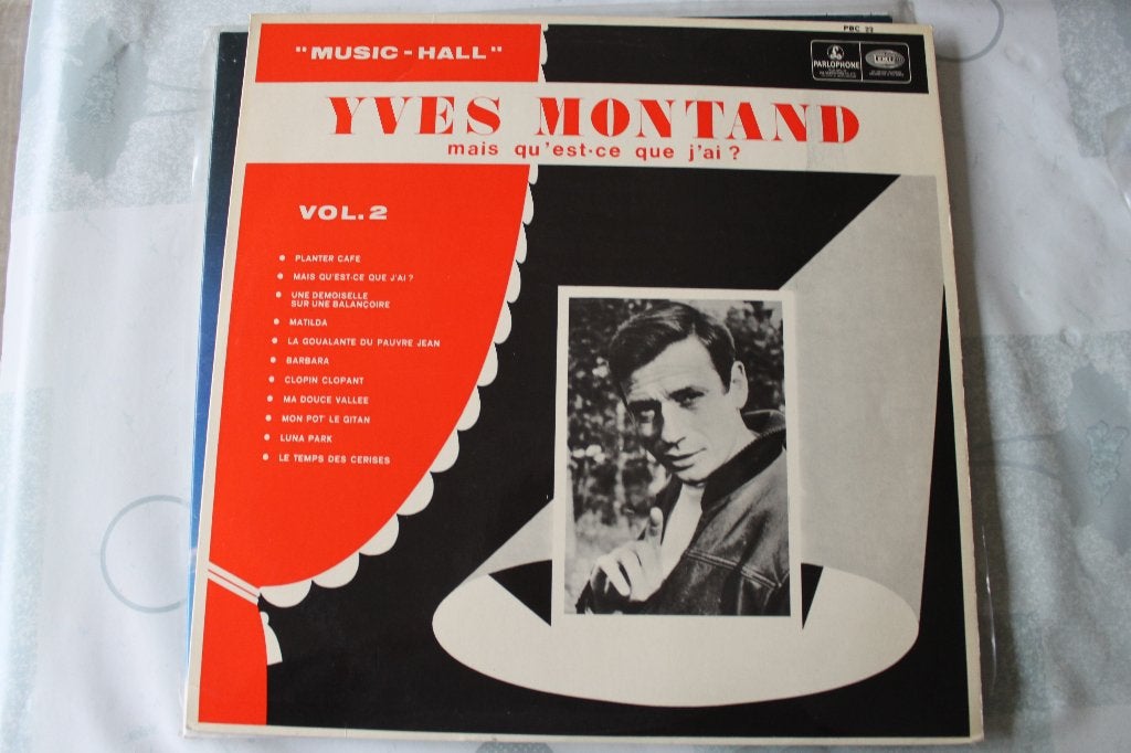 Yves montand -lp- mais qu'est-ce que j'ai ? Vol2, Pochette photo, Enlèvement ou Envoi, Comme neuf, Musique d'ambiance ou Lounge