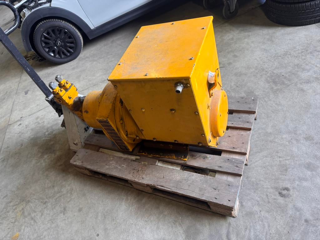 Hydraulische alternator 50kva, Ophalen, Gebruikt