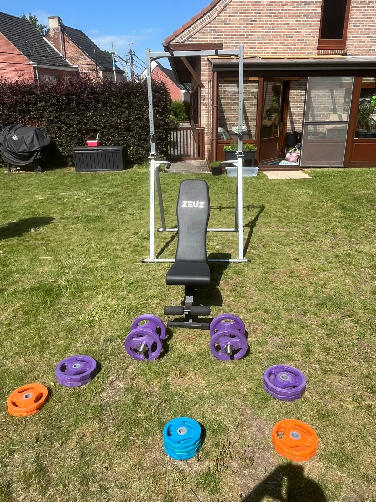 Banc  - haltères de 55 kg - station de traction et trempage, Sports & Fitness, Équipement de fitness, Comme neuf, Banc d'exercice